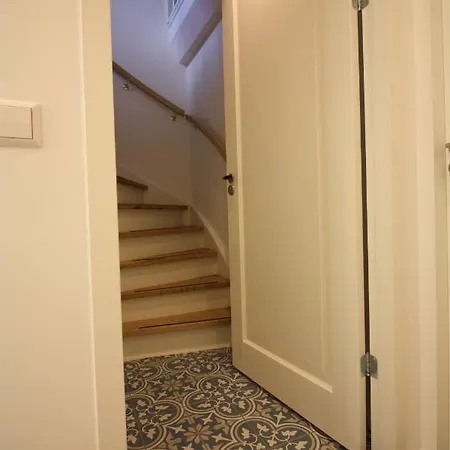 Txl Bed and Breakfast 3*