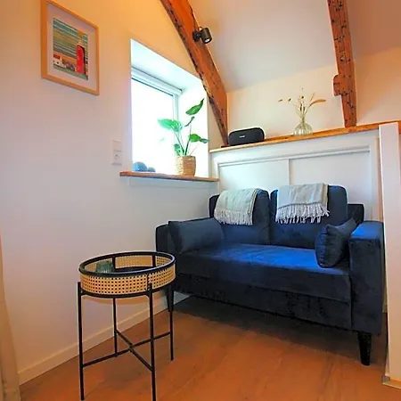 Txl Bed and Breakfast